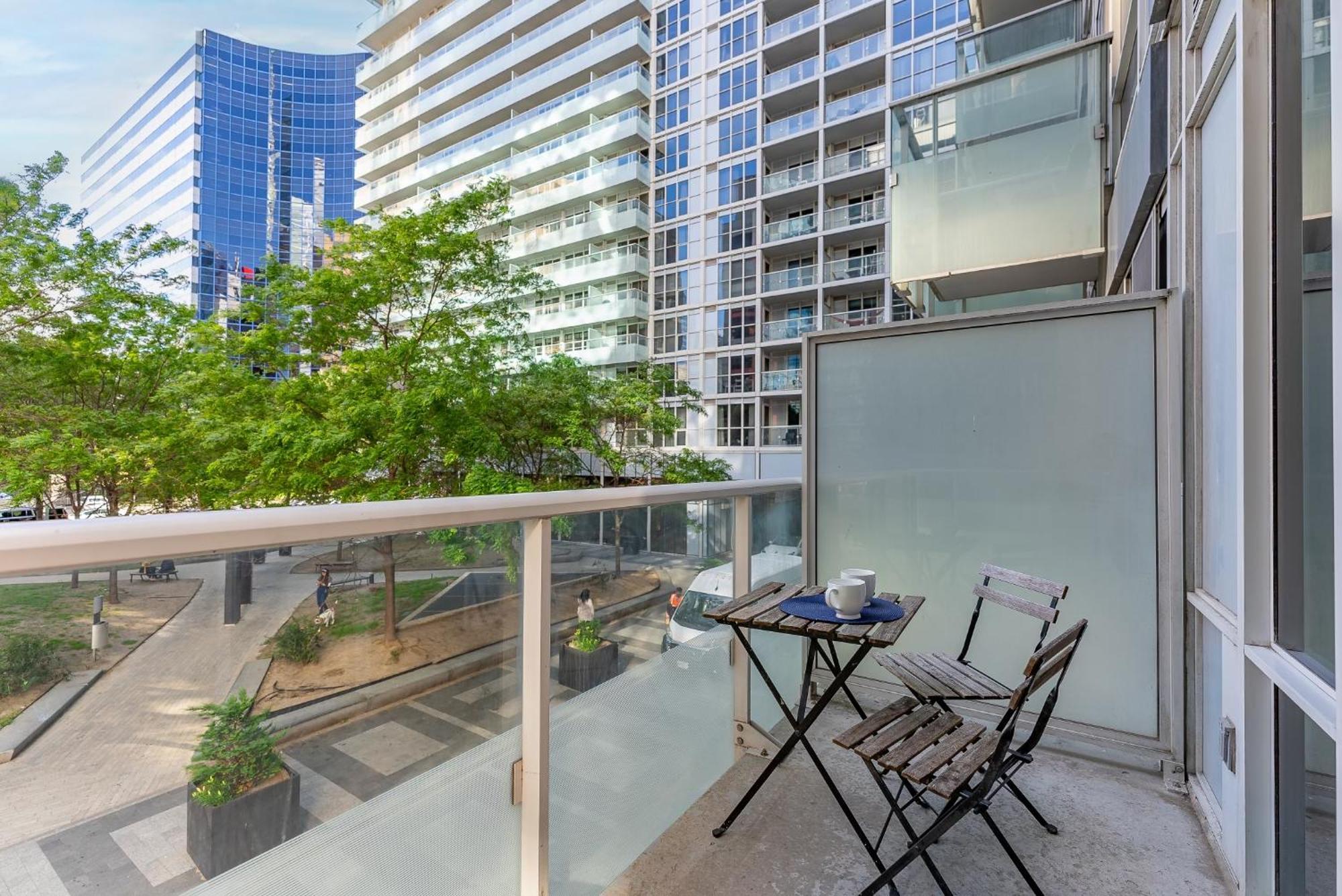 شقة 2Br 2Bth Apt-Rogers Center-Cn Tower-Free Parking تورونتو المظهر الخارجي الصورة